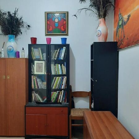 Nice And Quiet Accommodation In The City Center มิลาน ภายนอก รูปภาพ